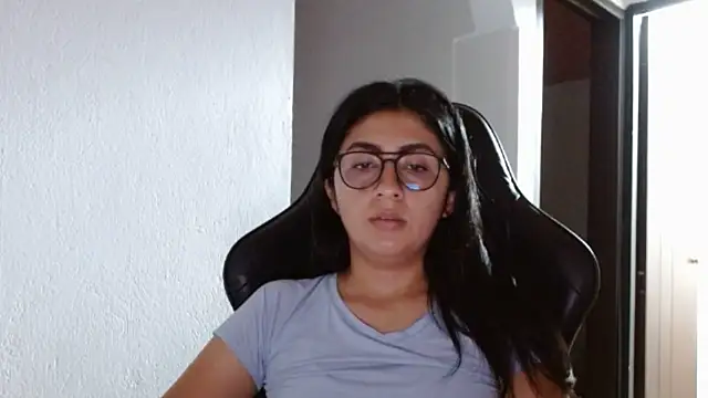 Snapshot of danna_peterson1 chatting on 01/31/25, 09:48 danna peterson1 online show from 01/31/25, 09:48