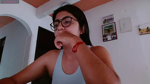 Snapshot of danna_peterson1 chatting on 03/12/25, 09:13 danna peterson1 online show from 03/12/25, 09:13