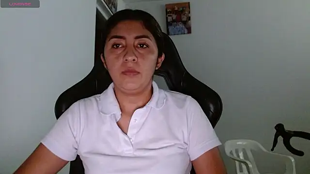 Snapshot of danna_peterson1 chatting on 05/02/26, 09:31 danna peterson1 online show from 05/02/26, 09:31