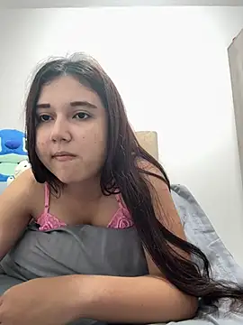 mia cooper 24 online show from 03/21/25, 02:18