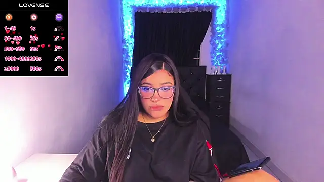 Mariana Hasper  online show from 02/07/25, 12:09