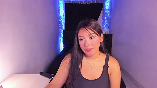 Mariana Hasper  online show from 02/17/25, 09:08