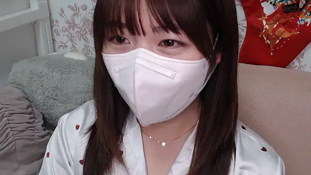 mei hosina online show from 11/28/25, 03:36