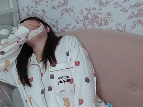 Snapshot of mei_hosina chatting on 02/06/26, 03:48 mei hosina online show from 02/06/26, 03:48