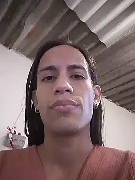 AlexaWarner online show from 12/05/25, 06:26