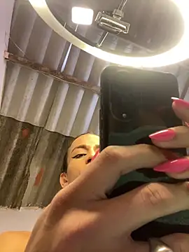 AlexaWarner online show from 02/14/26, 04:04