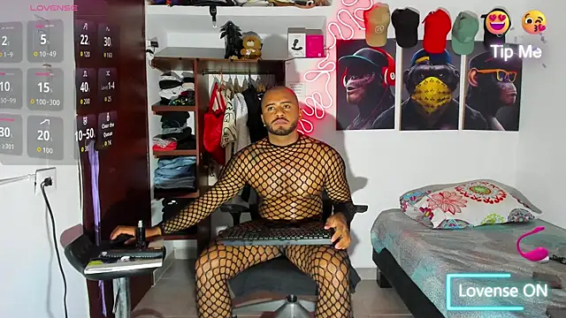 Snapshot of Hardboy_latin chatting on 11/09/25, 01:59 Hardboy latin online show from 11/09/25, 01:59