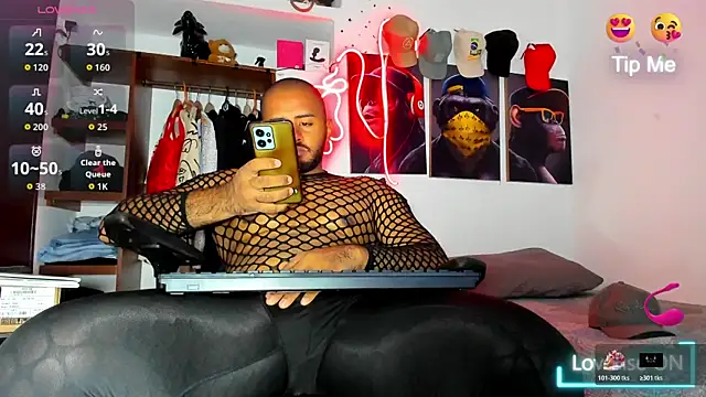 Snapshot of Hardboy_latin chatting on 11/16/25, 02:50 Hardboy latin online show from 11/16/25, 02:50