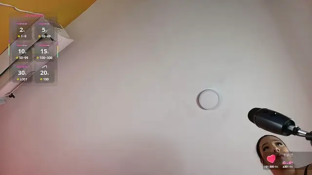 salome cortes26 online show from 10/03/25, 11:07