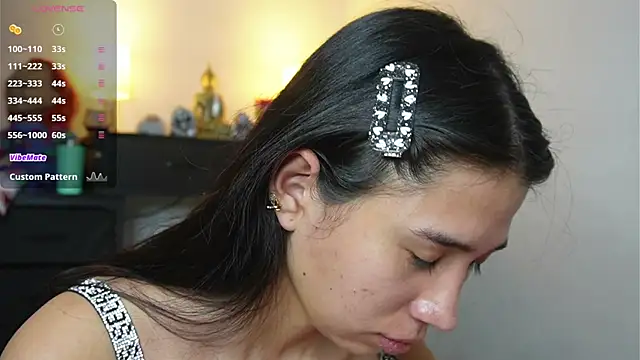 AlessiaVix online show from 01/10/25, 04:20