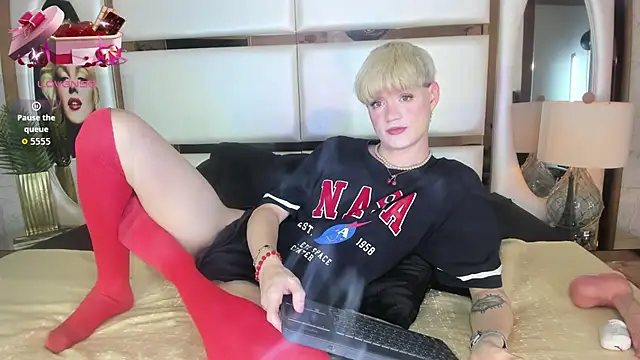 VladHellsing4 online show from 01/08/26, 02:41