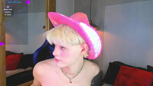 VladHellsing4 online show from 05/21/26, 02:13