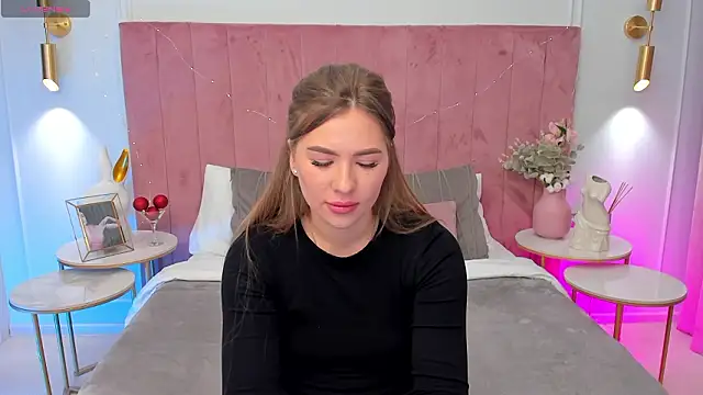 MilaVoxx online show from 03/20/26, 05:56