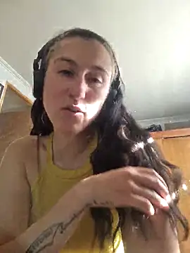 Snapshot of Afrania chatting on 11/23/25, 08:41 Afrania online show from 11/23/25, 08:41