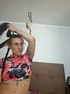 Snapshot of Afrania chatting on 12/04/25, 06:38 Afrania online show from 12/04/25, 06:38