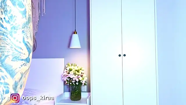 Kira mmr online show from 04/18/26, 06:34