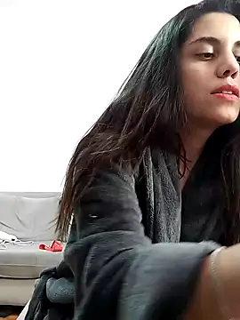 SaraLatinayPrimiciax online show from 09/24/25, 03:32