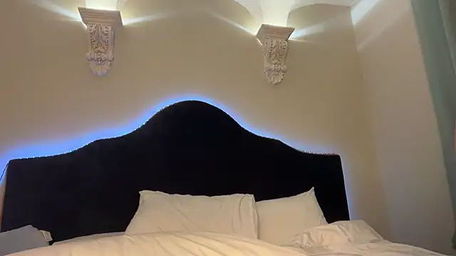 MiaDavis21 online show from 01/15/26, 04:33