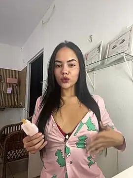 vicky tt online show from 03/10/25, 02:05