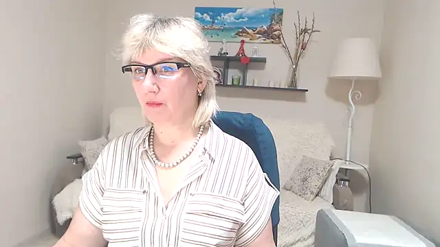 FleurMays online show from 03/07/25, 06:02