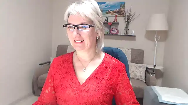 FleurMays online show from 04/11/26, 03:00