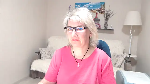FleurMays online show from 05/12/26, 03:25