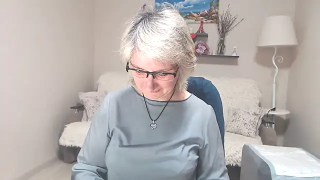 FleurMays online show from 06/02/26, 09:00
