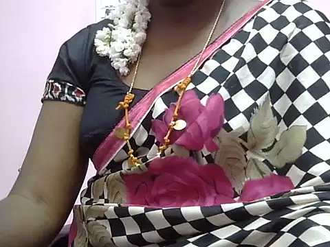 Hot akshara online show from 02/21/26, 05:14