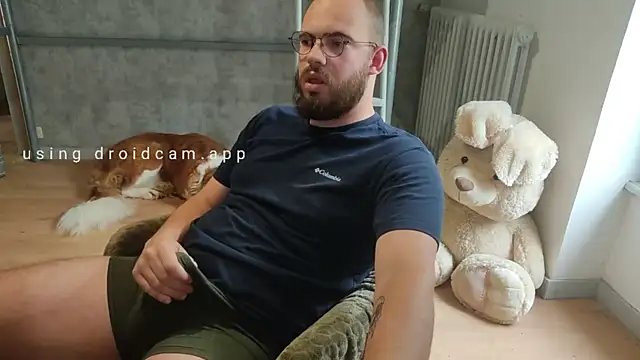 azagoul222 online show from 09/10/25, 01:33