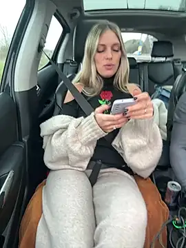 Lydie off online show from 02/15/25, 03:50