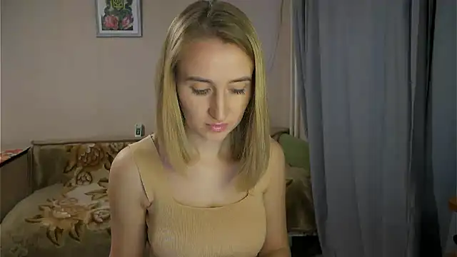 Sophiloren online show from 12/05/24, 11:05