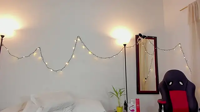 mike tylor01 online show from 12/17/24, 04:32