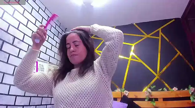 Snapshot of kathina_giraldo chatting on 12/06/24, 12:38 kathina giraldo online show from 12/06/24, 12:38