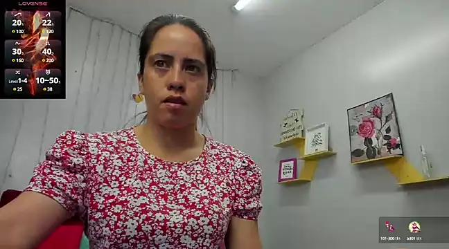 Snapshot of kathina_giraldo chatting on 02/06/25, 12:37 kathina giraldo online show from 02/06/25, 12:37