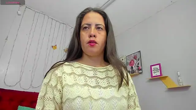 Snapshot of kathina_giraldo chatting on 03/06/25, 12:41 kathina giraldo online show from 03/06/25, 12:41