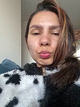 SofiaG  online show from 02/05/26, 11:59