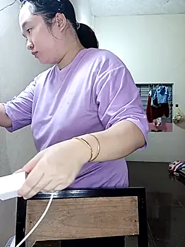 Thomgdee online show from 10/25/25, 01:46