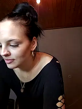 Jujuicy 97 online show from 01/10/25, 08:18