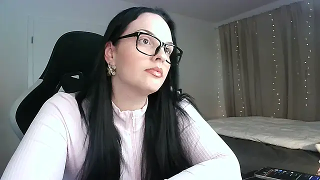 Jujuicy 97 online show from 10/20/25, 05:35