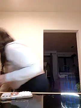 Jujuicy 97 online show from 12/03/25, 06:39