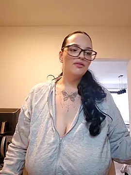 Jujuicy 97 online show from 03/26/26, 09:15