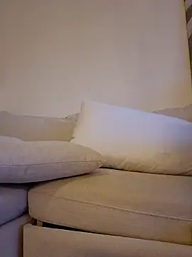 Jujuicy 97 online show from 04/13/26, 06:02