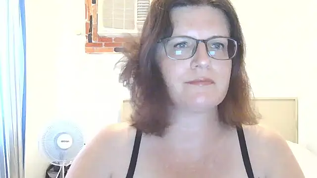 CrimsonMistress online show from 04/07/26, 10:53