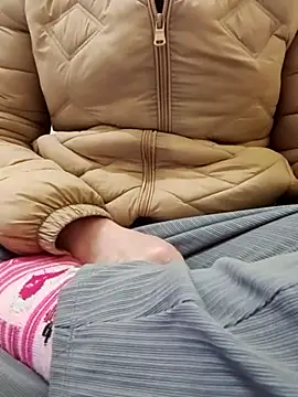 JasminePham online show from 02/25/25, 07:20