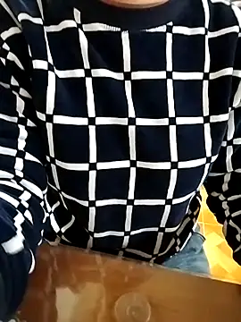 JasminePham online show from 11/18/25, 12:49