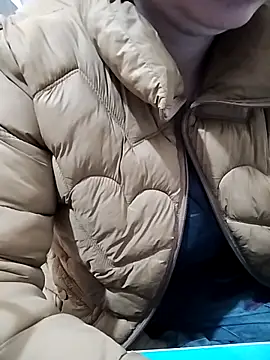 JasminePham online show from 11/19/25, 12:54