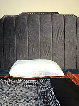 Tallulahj online show from 01/04/25, 08:39