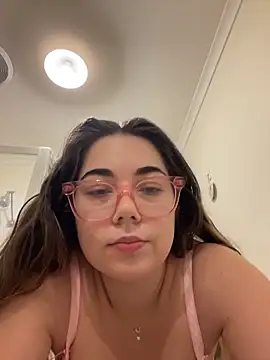 brooklynivy online show from 04/14/26, 03:51