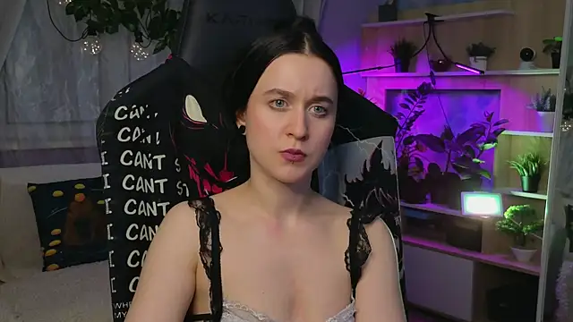 KiraLiLime online show from 03/21/25, 10:17