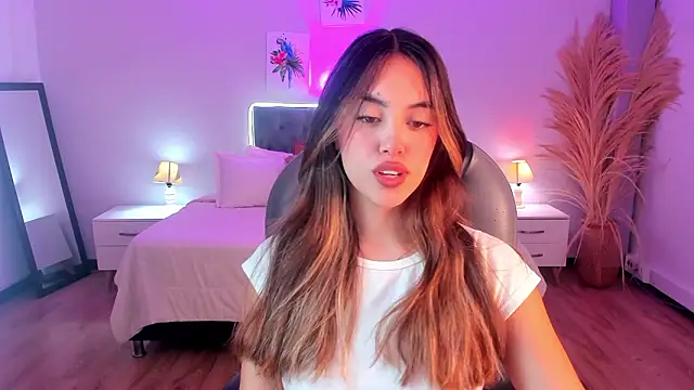 Snapshot of _Charlotte_evans_1 chatting on 02/08/26, 02:31 Charlotte evans 1 online show from 02/08/26, 02:31